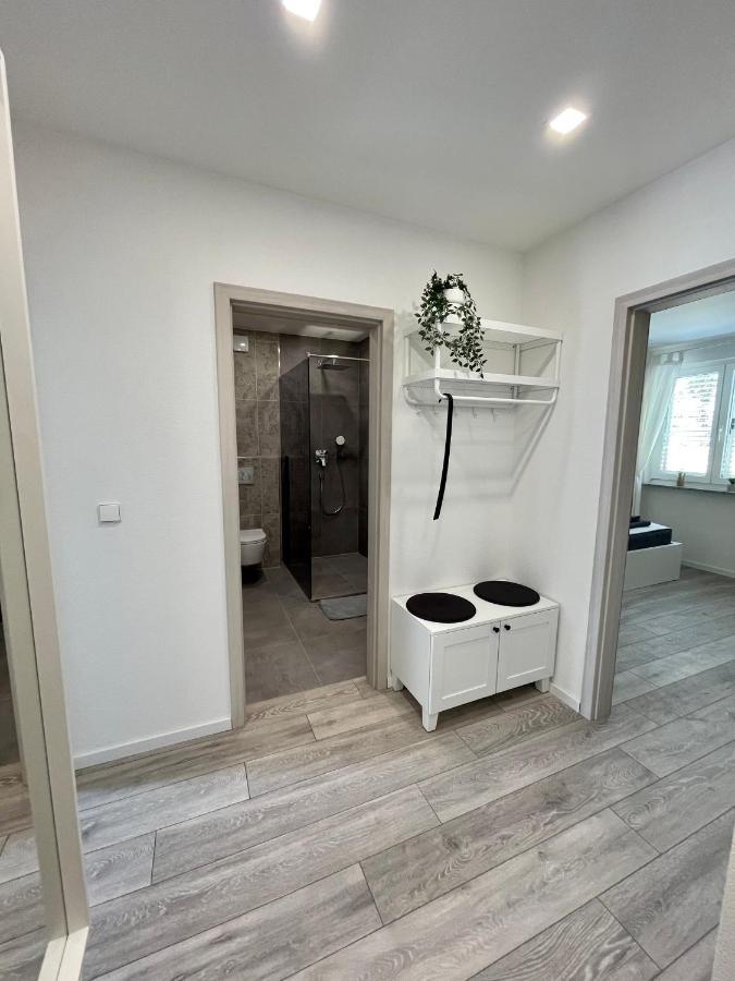 Lambda Holiday Apartments เยเซนิเซ ภายนอก รูปภาพ